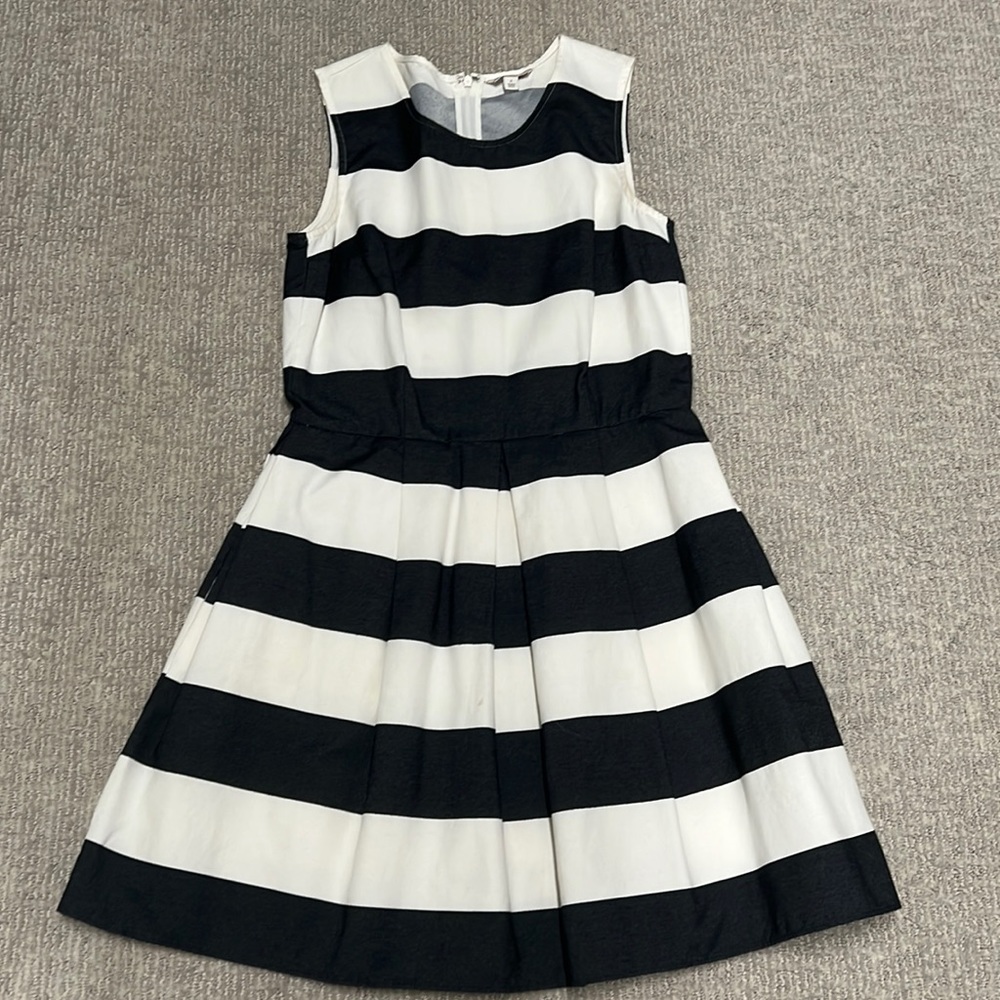 Dark jean blue and cream stripped GAP dress